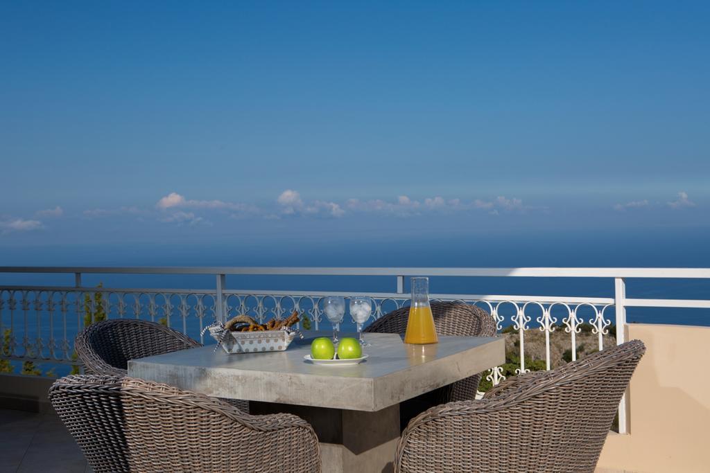 Amalia Apartments Exanthia Экстерьер фото
