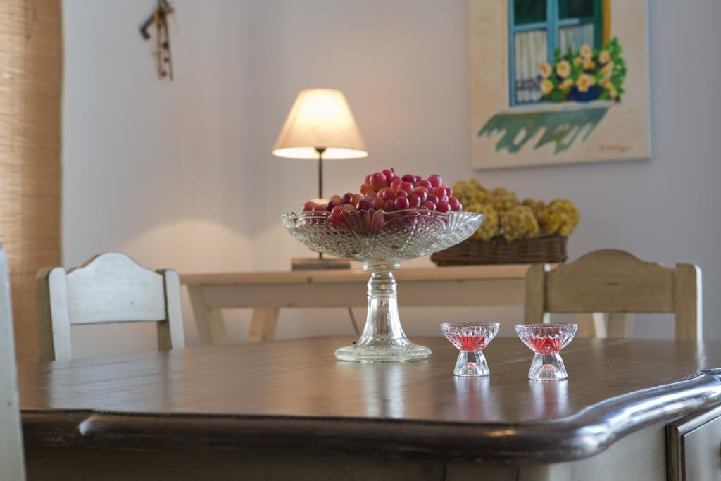 Amalia Apartments Exanthia Экстерьер фото